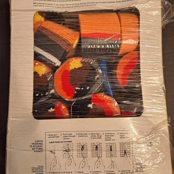 Hook-a-rug - Picture 2 of 2